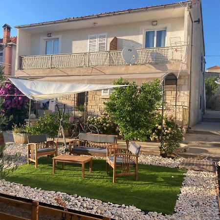 Apartments Bernarda, Jezera Εξωτερικό φωτογραφία