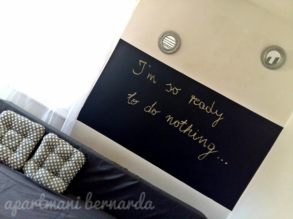 Apartments Bernarda, Jezera Εξωτερικό φωτογραφία